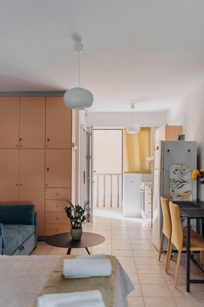 Best House, Nirvana Ii, Patra מראה חיצוני תמונה